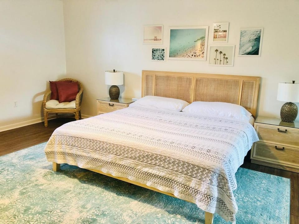 Island Beach Club - steps to the Gulf! Apartment in Sanibel Island