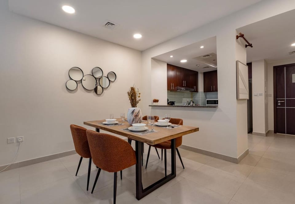 Allsopp & Allsopp - 2-Bedroom Apartment in Dubai Wharf Tower, Al Jaddaf Apartment in Dubai