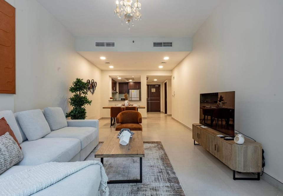 Allsopp & Allsopp - 2-Bedroom Apartment in Dubai Wharf Tower, Al Jaddaf Apartment in Dubai