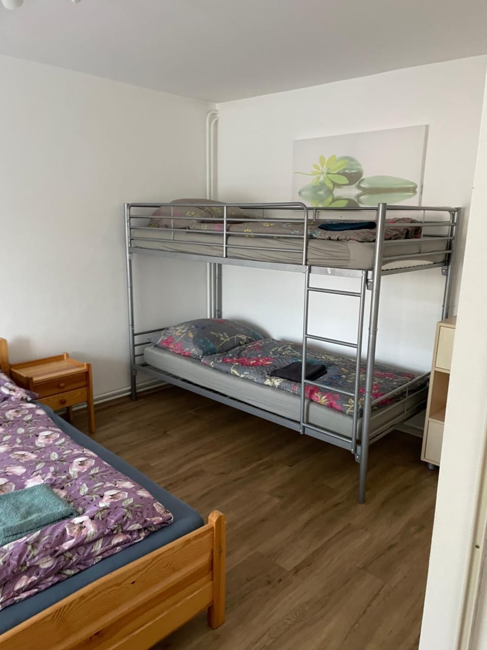 Bedroom, bunk bed