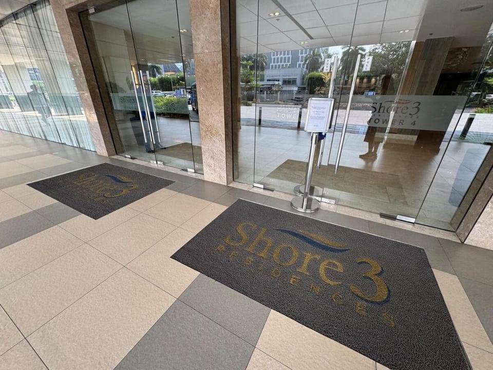 Room 1691 Shore 3 Residences infront of SM MOA by Prime Stay Apartment in Pasay