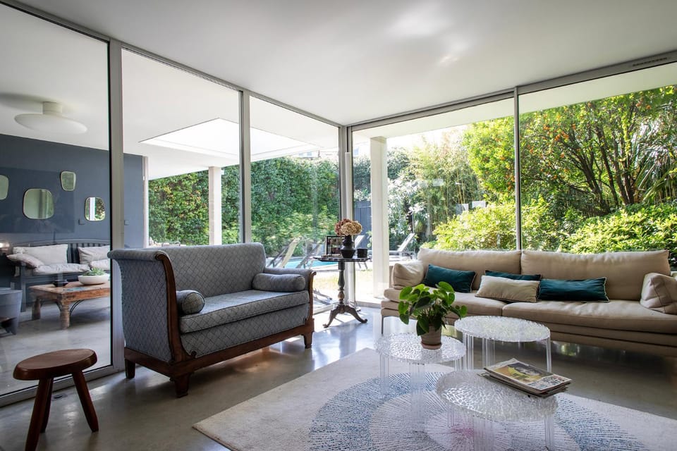 Living room, Garden view