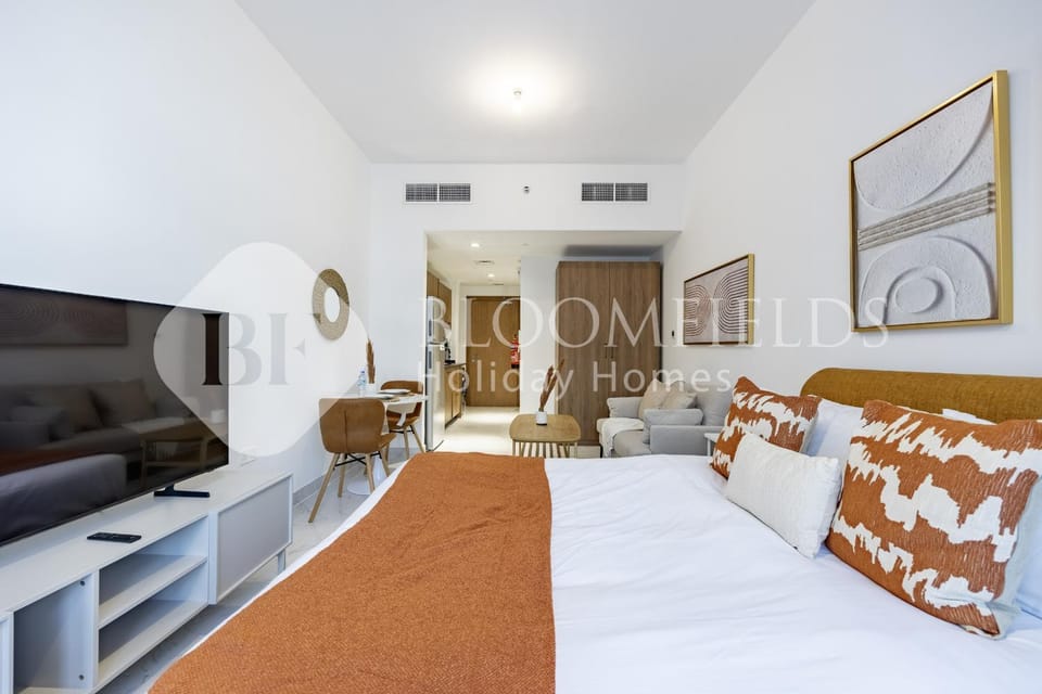 Bloomfields Studio Oasis Masdar Apartment in Abu Dhabi