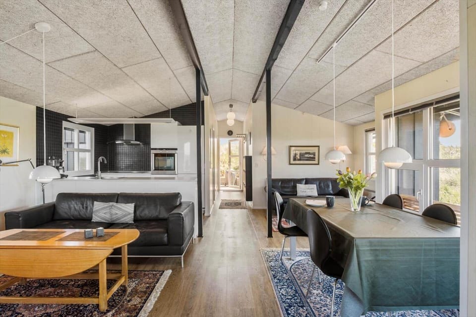 LN1458-Hjorring-Konkylievej-13 House in Hirtshals