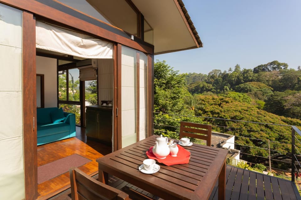 Natural landscape, Coffee/tea facilities, View (from property/room), Balcony/Terrace, Garden view, Mountain view