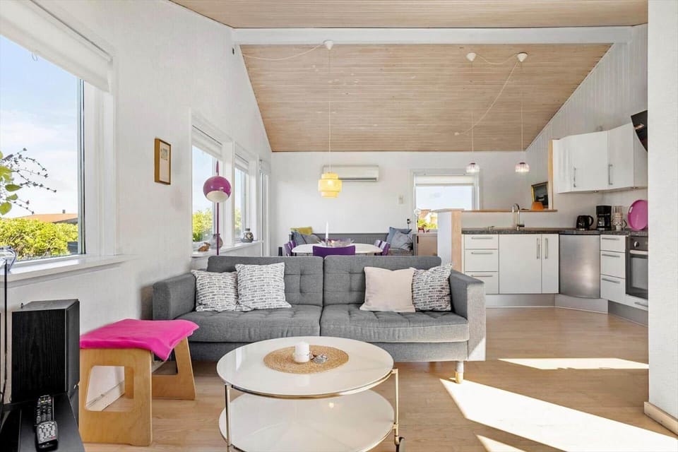 LN76230-Hjorring-Harerenden-74-A House in Lønstrup