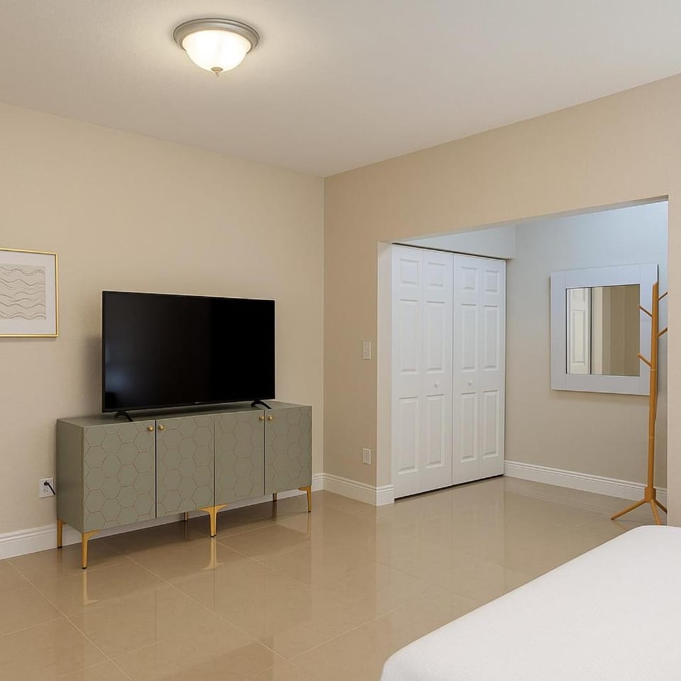 Downtown Miami full apartment with kitchen Apartment in Miami