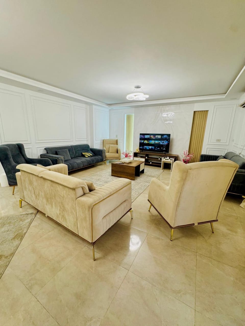 شقة 3 غرف بالمنيل الغربي Apartment in Cairo