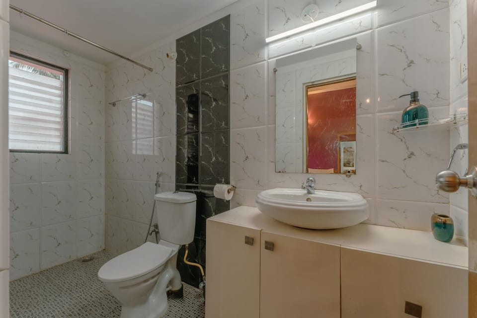 Toilet, Bathroom