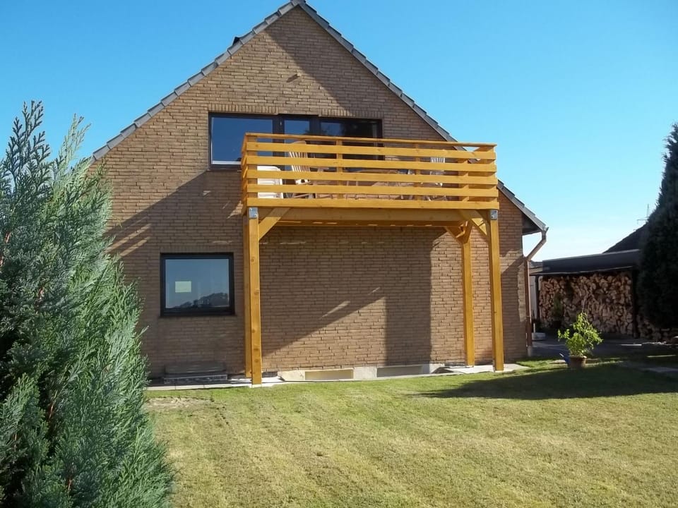 Balcony/Terrace, Garden view