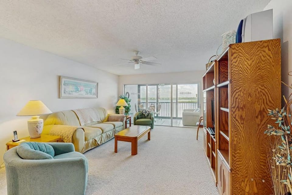 The Midnight Pearl House in Florida