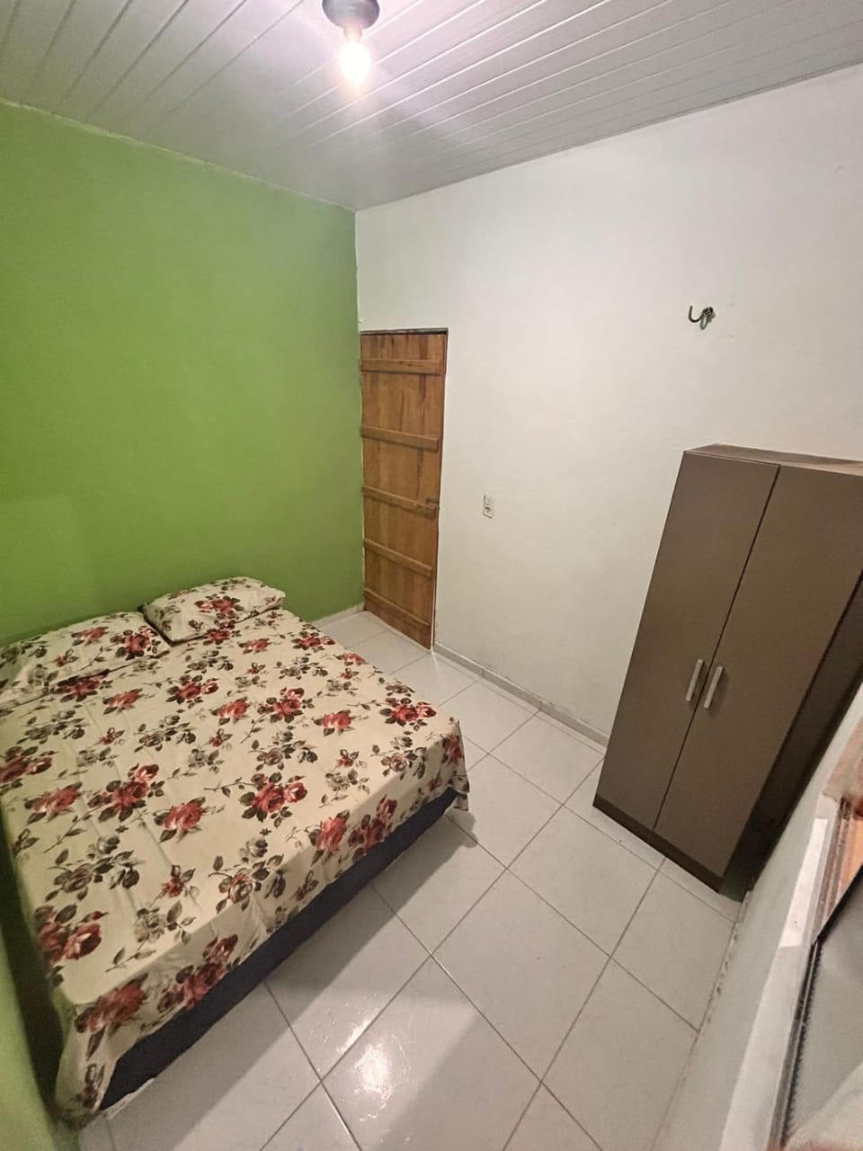 Bedroom, wardrobe