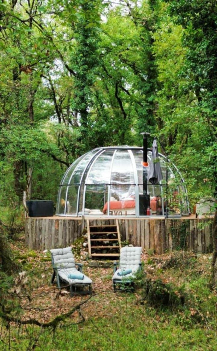 A la bulle étoile 82 Luxury tent in Saint-Antonin-Noble-Val