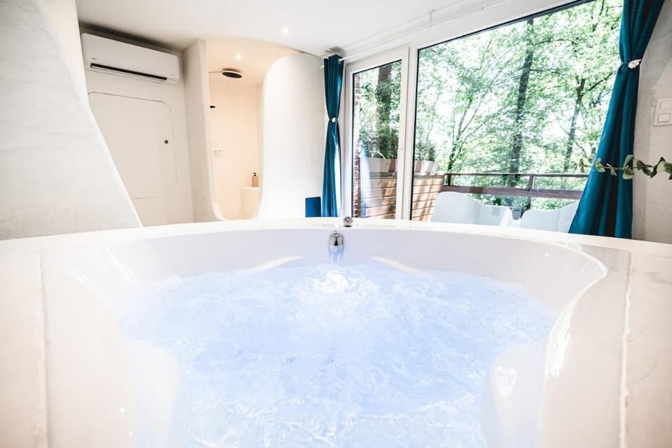 Oia Moon House in Wallonia, Belgium