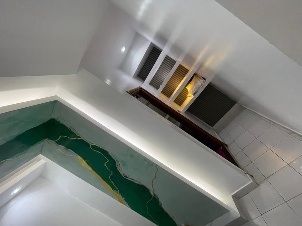 Joli studio meublé liberté 6 Apartment in Dakar