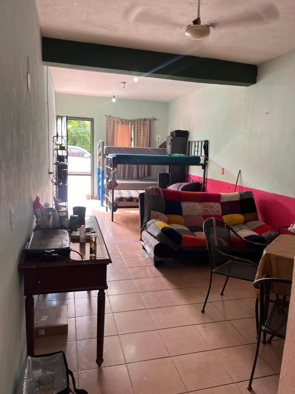 Rancho House Hostel in Cancun