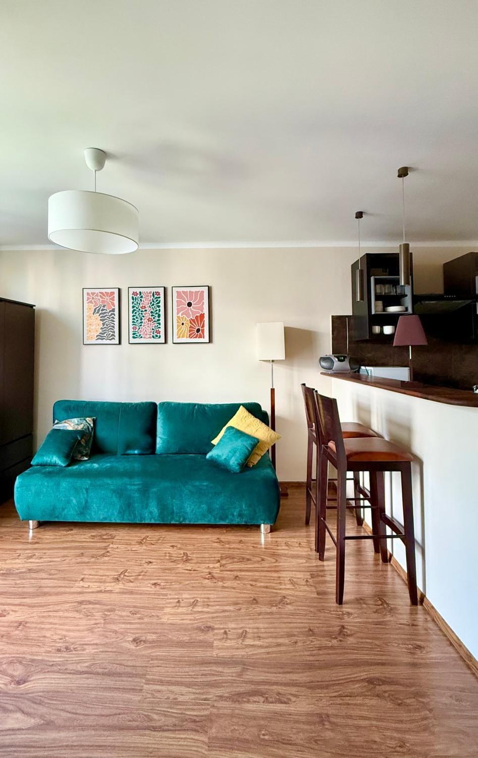 TV and multimedia, Kitchen or kitchenette, Living room, Seating area, Dining area, pet friendly