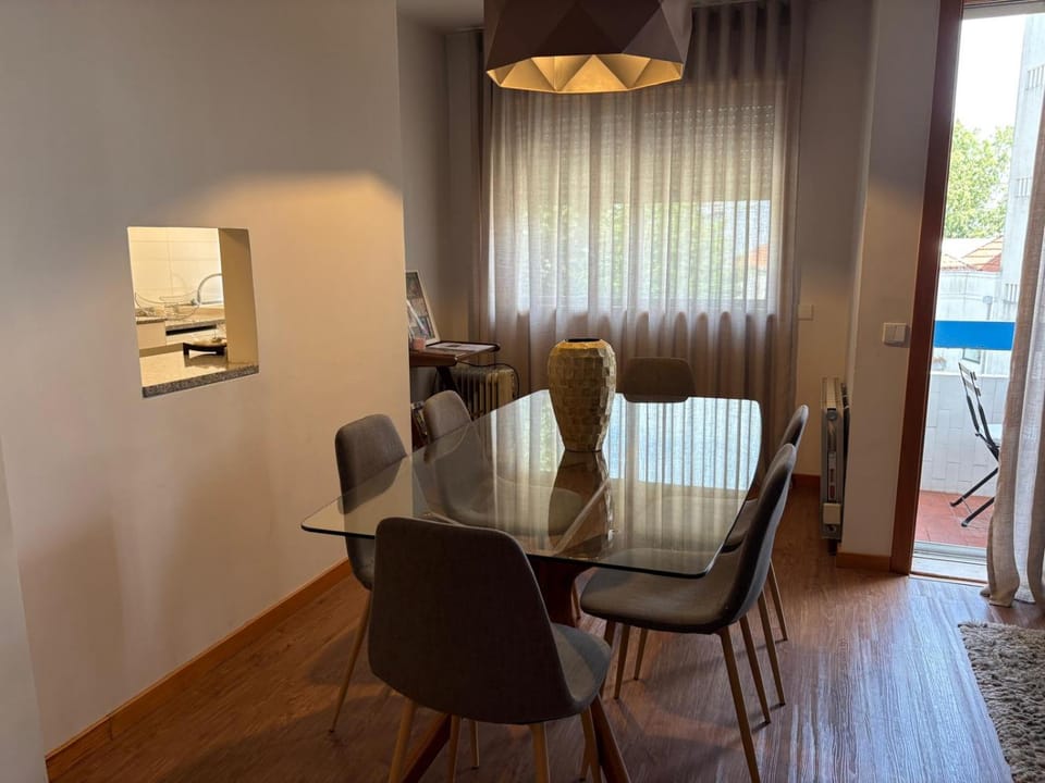 Dining area, Dinner