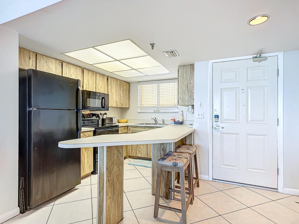 Kitchen or kitchenette, oven, stove, kitchen