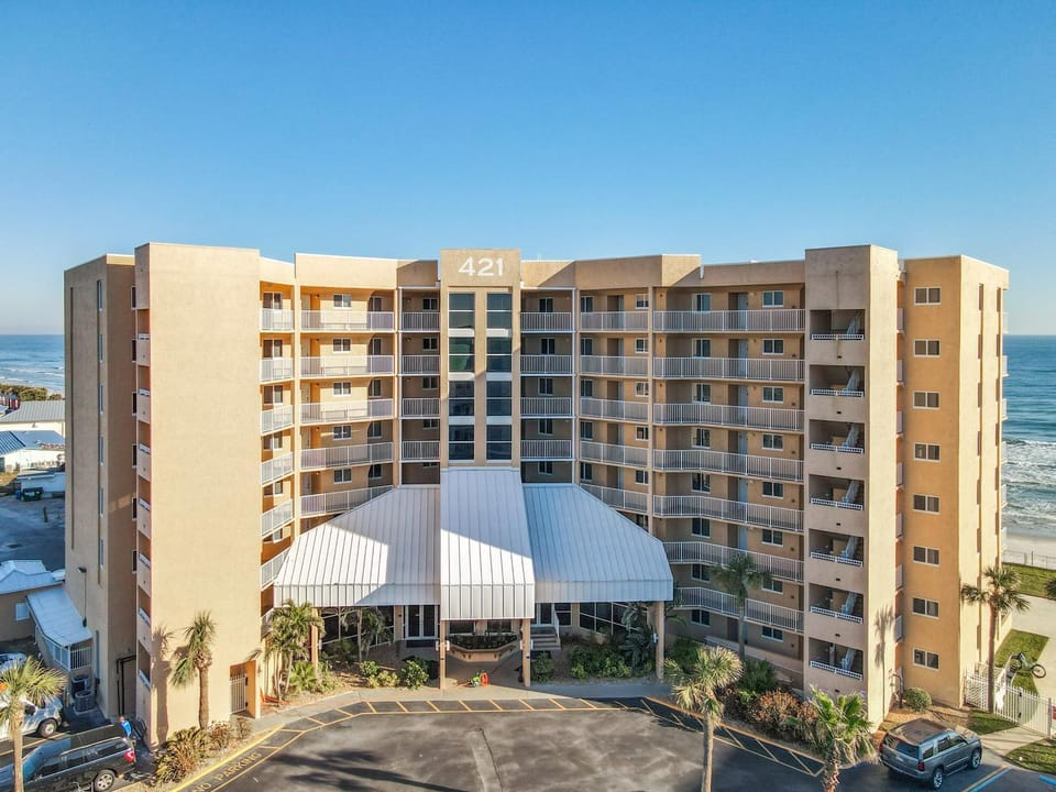 Property building, Day