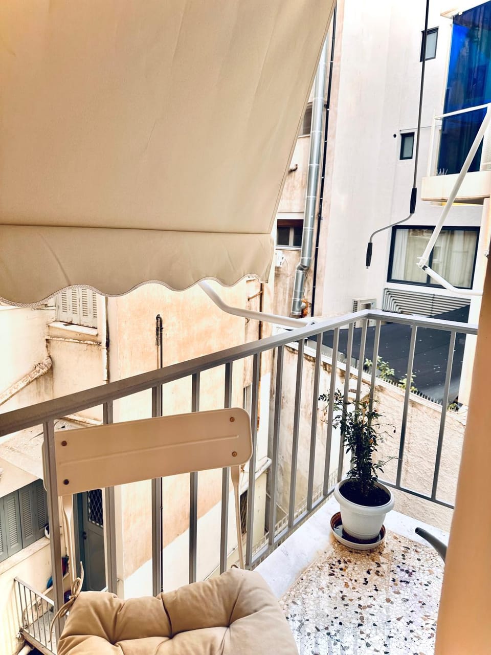 Property building, View (from property/room), Balcony/Terrace