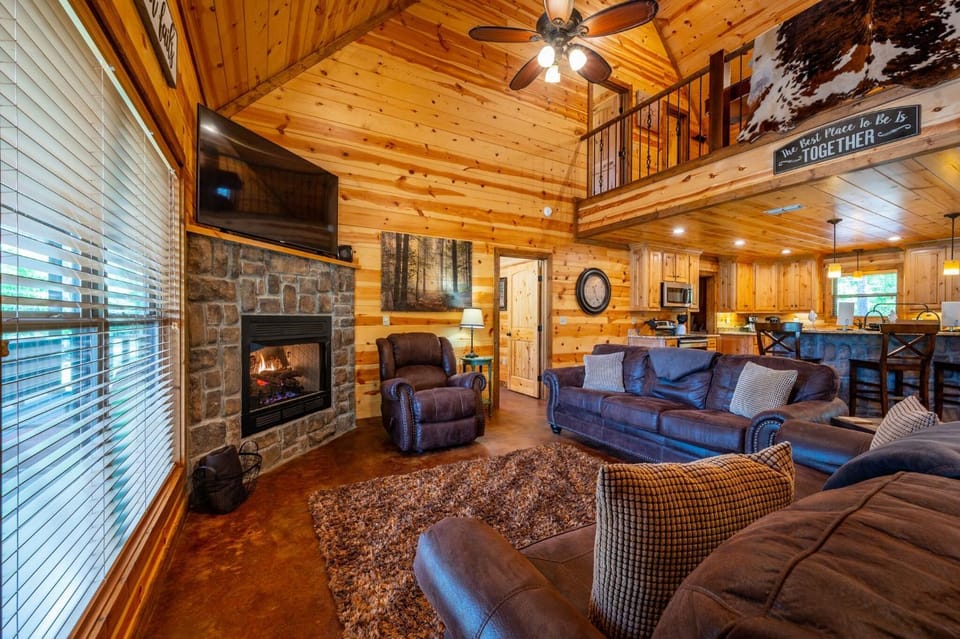Silver Dollar Lodge House in Oklahoma