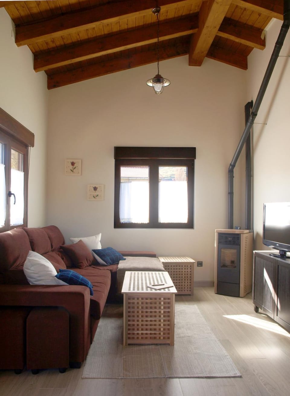 Living room, fireplace