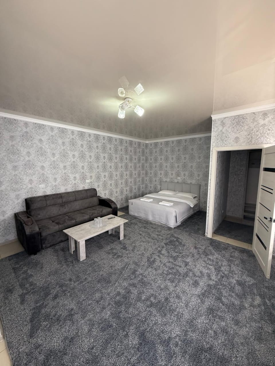 Photo of the whole room