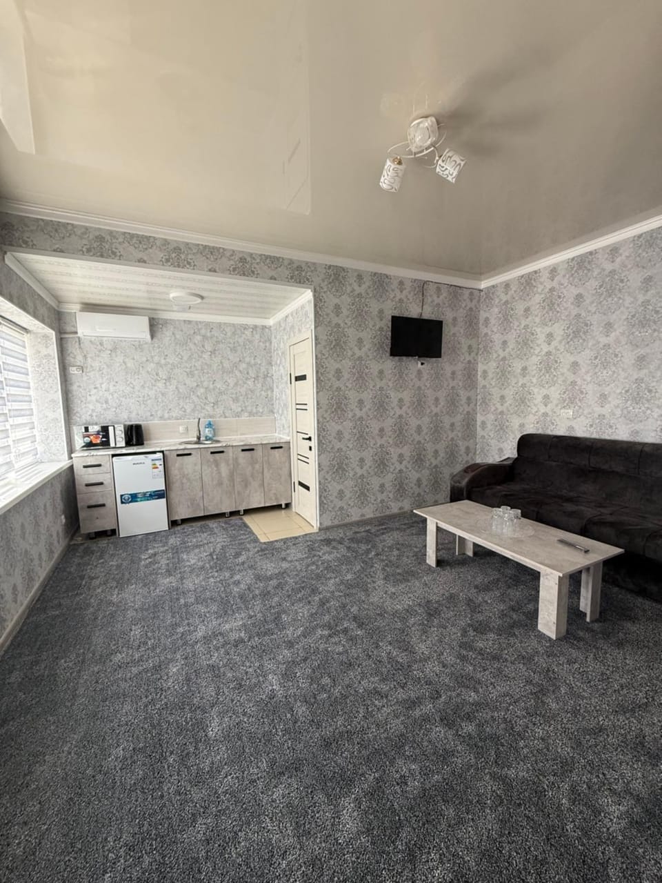 TV and multimedia, Kitchen or kitchenette