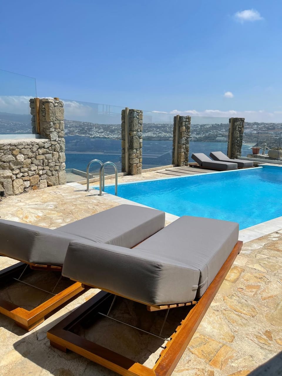 Natural Stone Villa II Villa in Mykonos, Mikonos 846 00, Greece