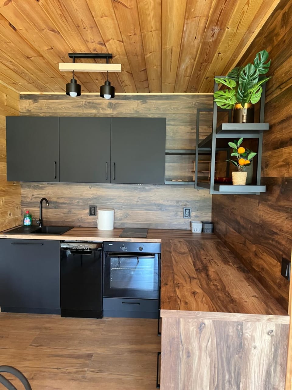 Kitchen or kitchenette, stove