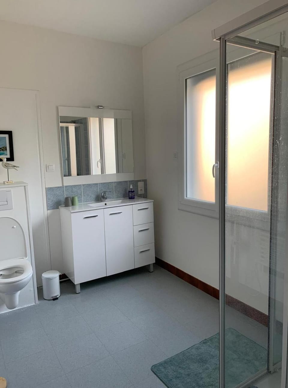 Shower, Toilet, Bathroom