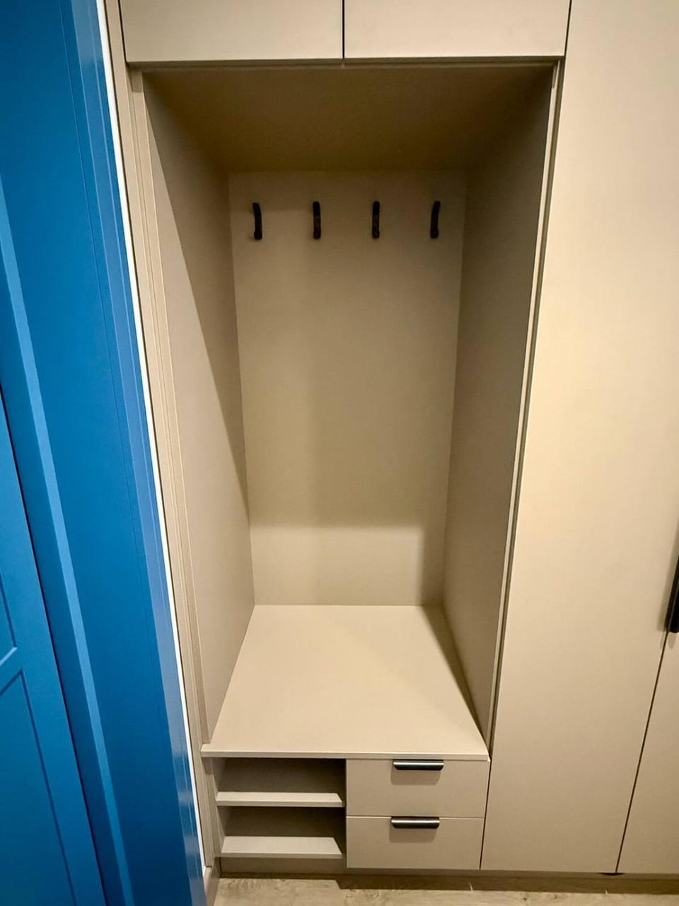 wardrobe