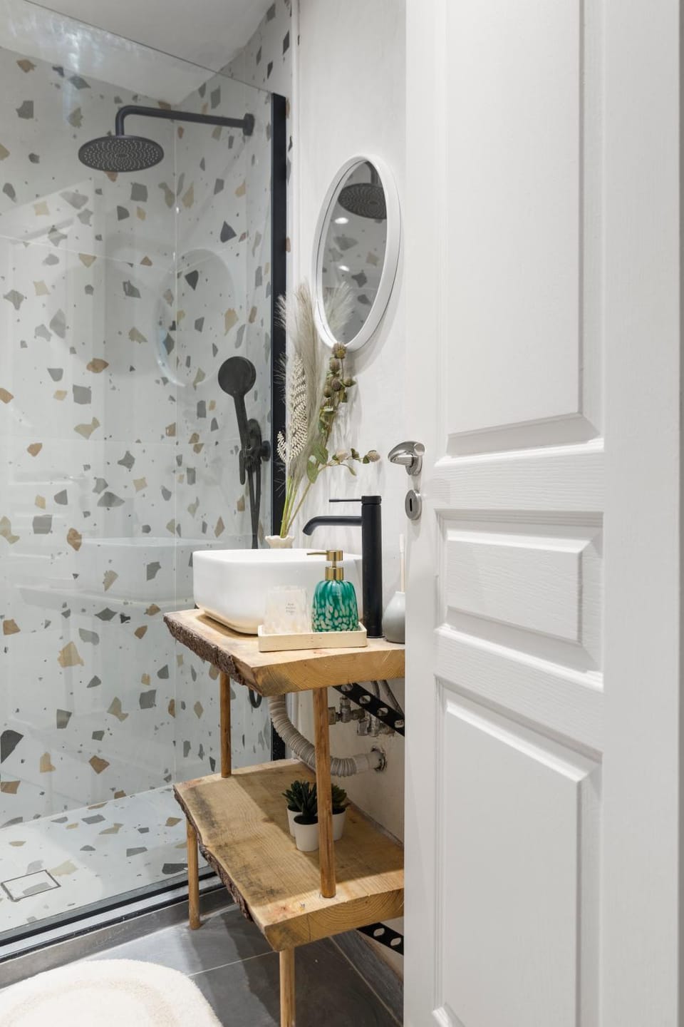 warda Apartment in Athens