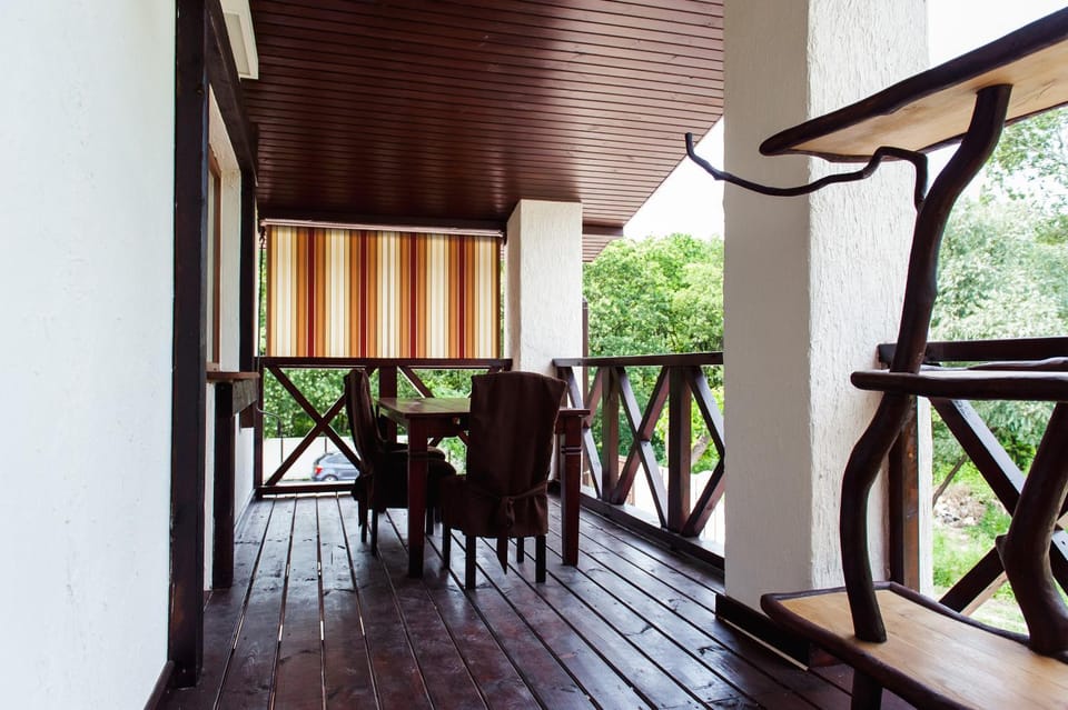 View (from property/room), Balcony/Terrace