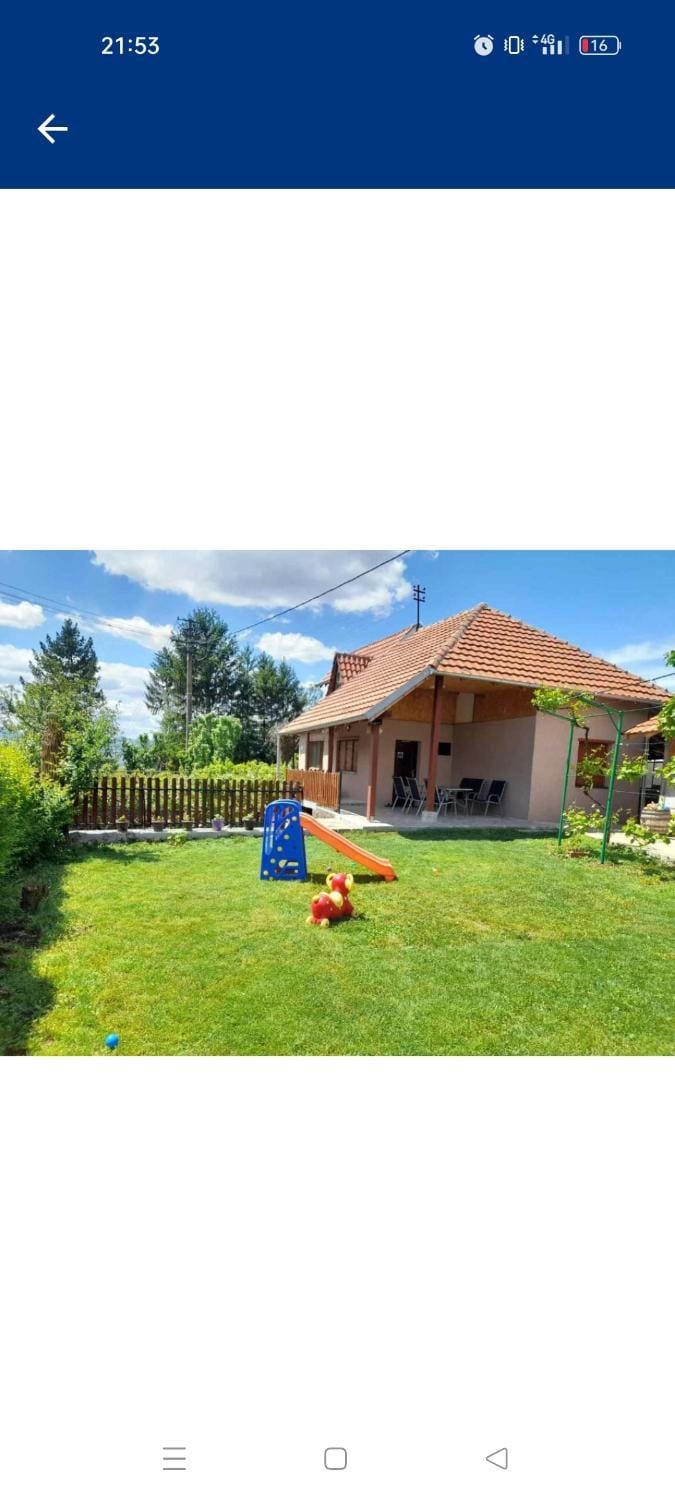 Vikendica i apartman HS Apartment in Serbia