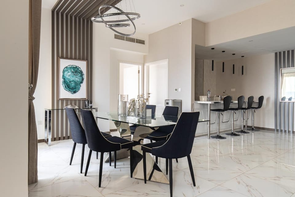 Living room, Seating area, Dining area, air conditioner