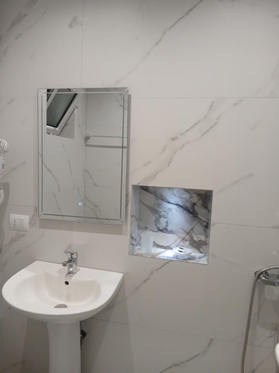 Sela Apartaments Apartment in Ksamil