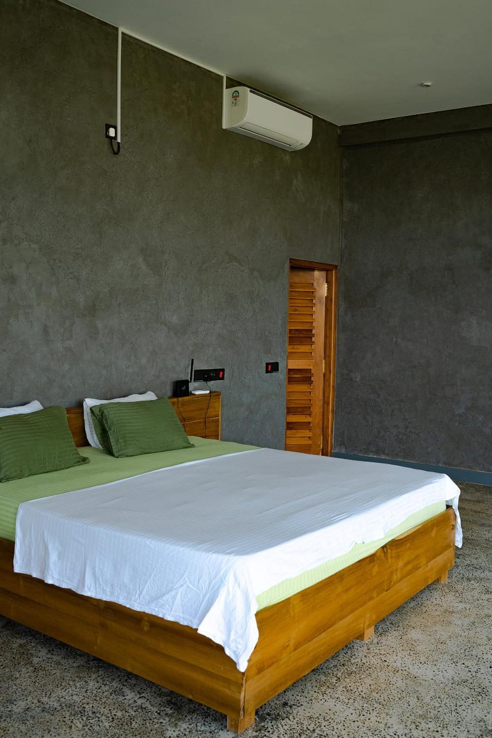 Bed, Photo of the whole room
