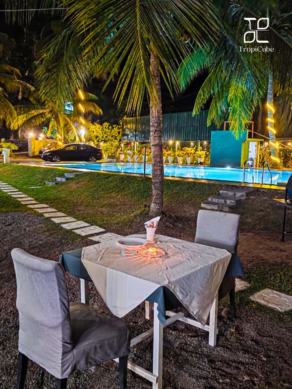 Night, Swimming pool