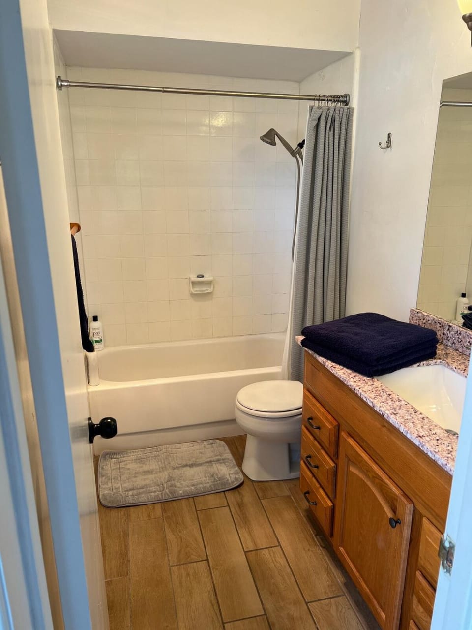 Sunny Condo Steps from Sand Apartment in Point Loma