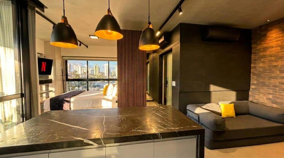 Vista Ampla e Estilo Industrial nesse Lindo Loft Apartment in Campo Grande