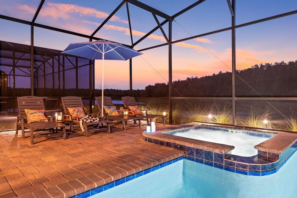 Nearby landmark, Hot Tub