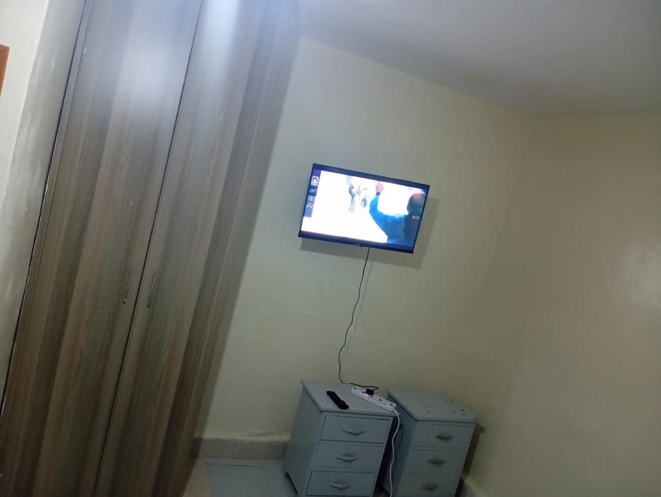 TV and multimedia, wardrobe