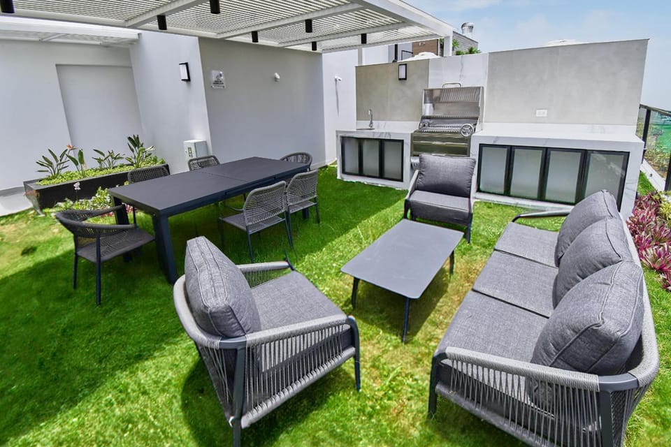 BBQ facilities, Balcony/Terrace