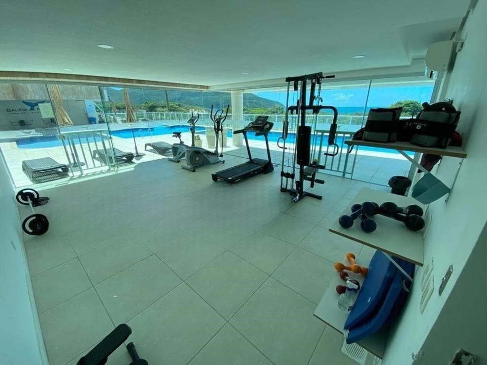 Fitness centre/facilities, Pool view, Swimming pool