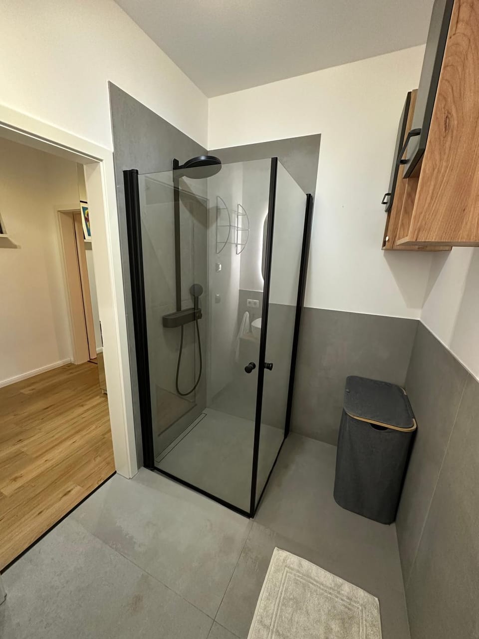 Shower, Bathroom