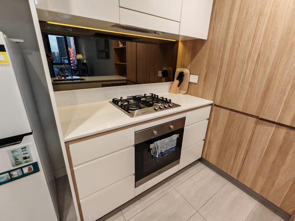 Kitchen or kitchenette, oven, stove