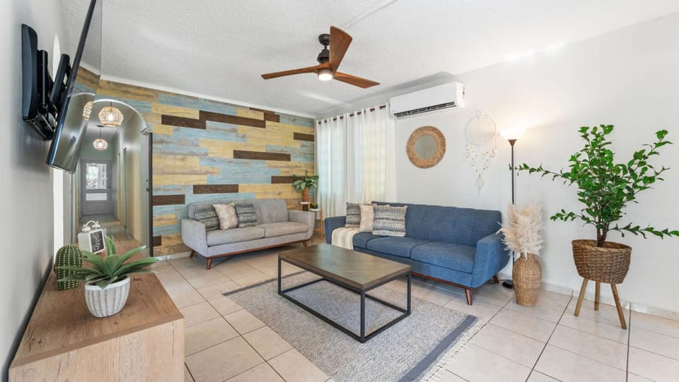 Multifamily 413 home near beach & plaza House in Rincón