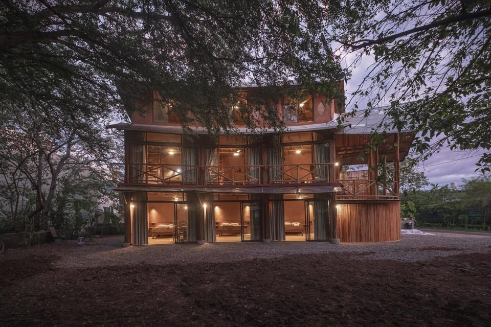 Property building, Garden, Garden view